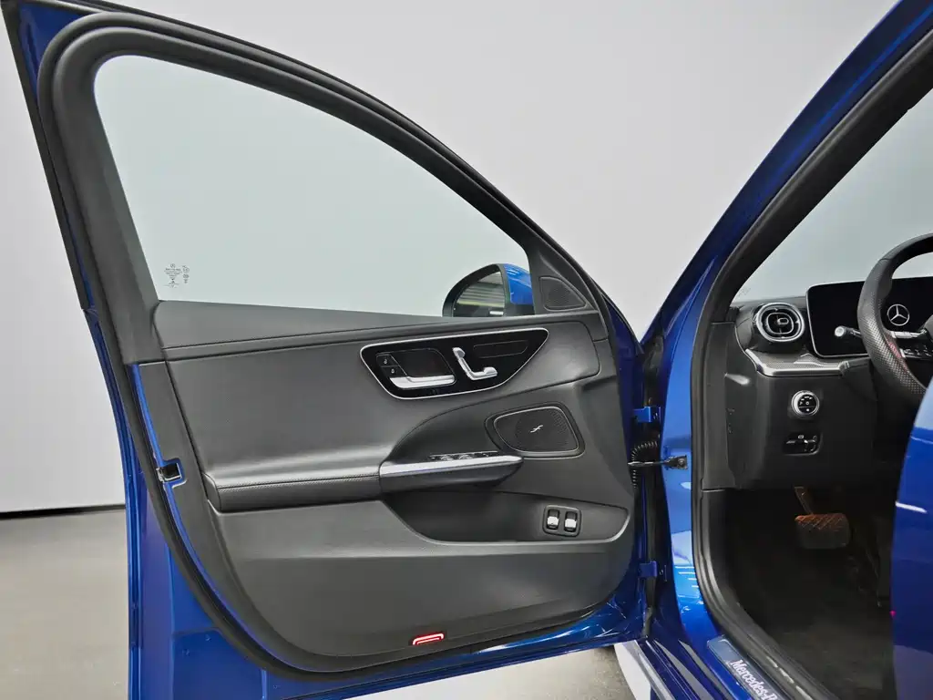 Mercedes-Benz C-Class New Energy — миниатюра 19