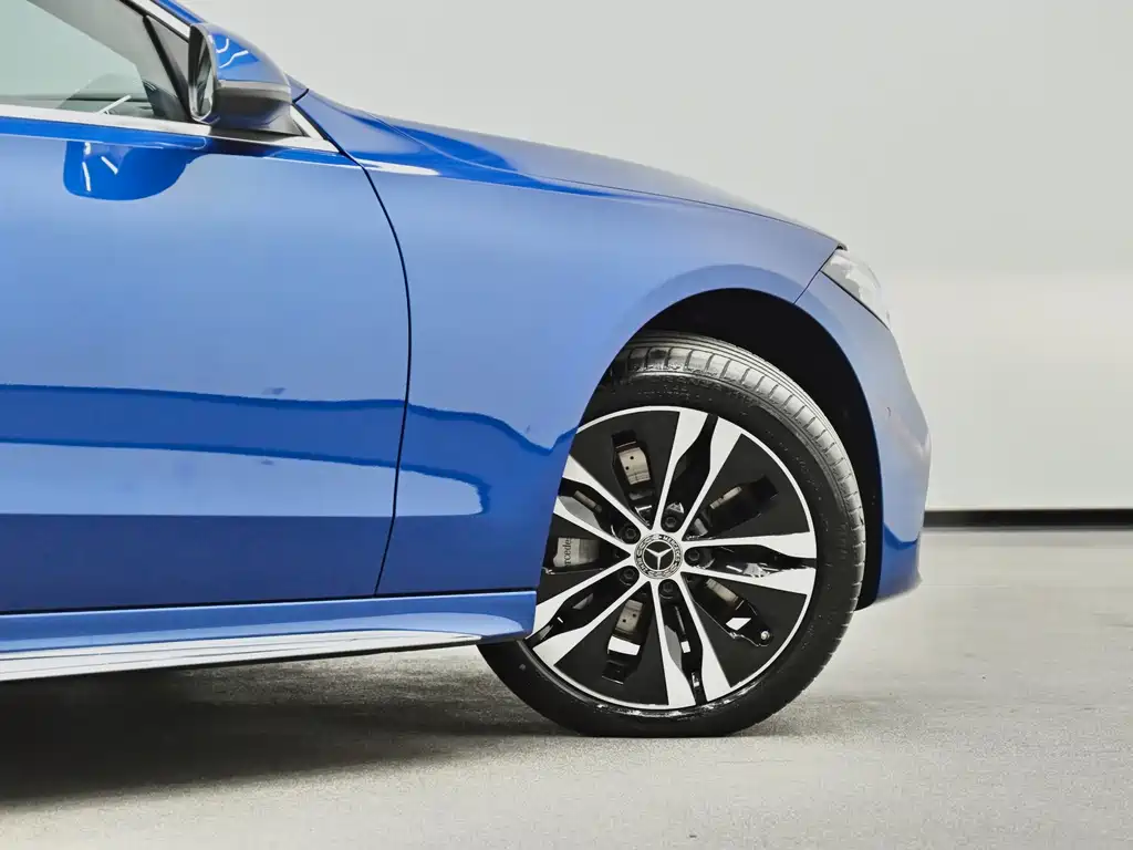 Mercedes-Benz C-Class New Energy — миниатюра 31