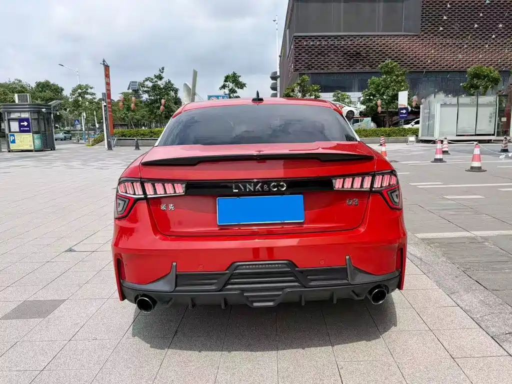Lynk & Co 03 — миниатюра 8