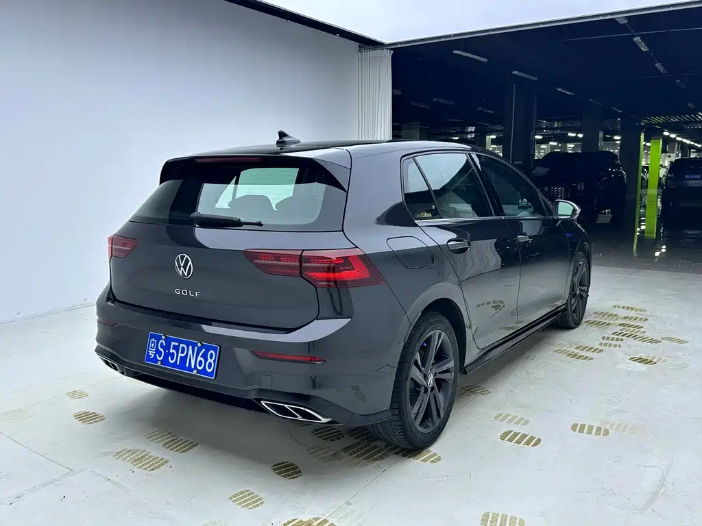 Volkswagen Golf — миниатюра 6