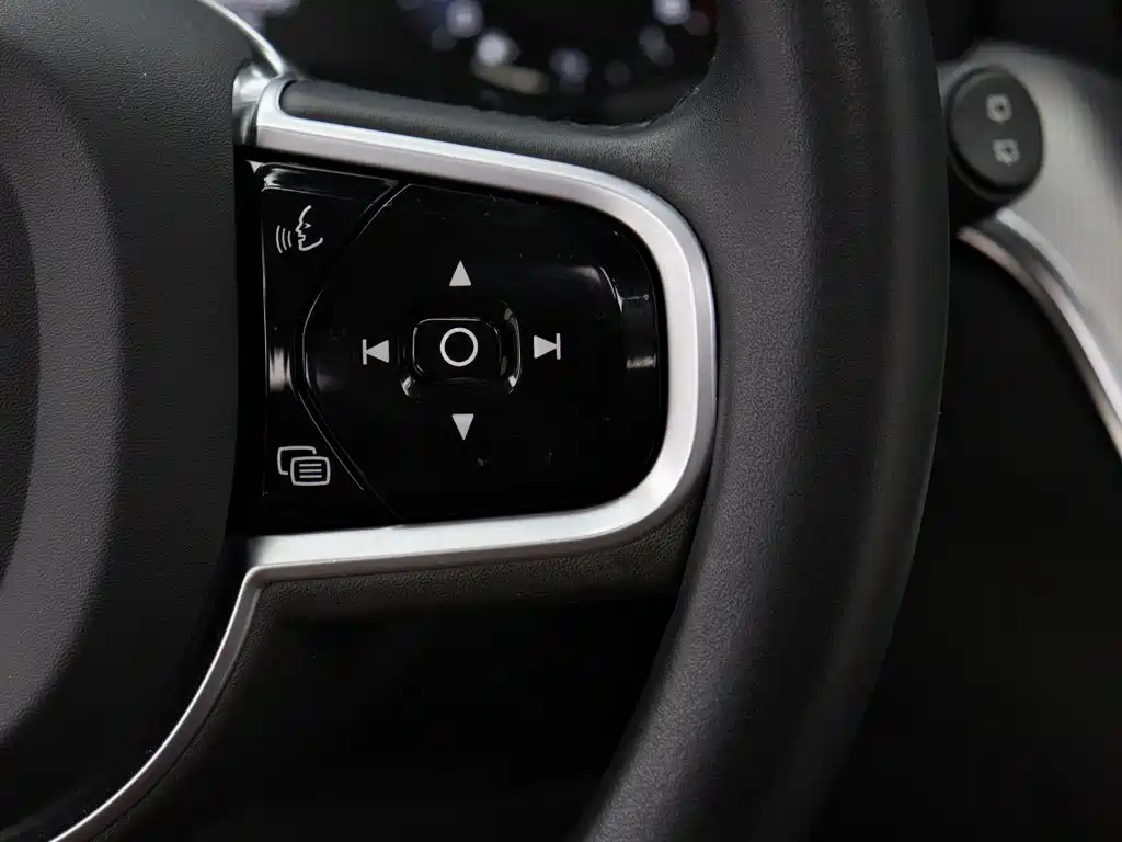 Volvo V60 — миниатюра 15