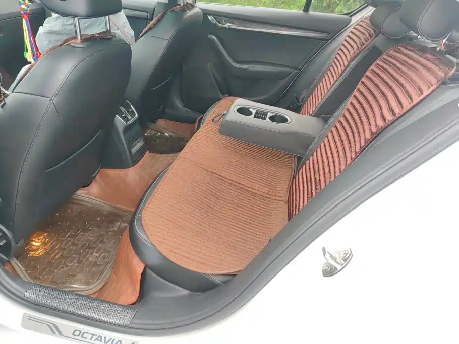 Skoda Octavia — миниатюра 11