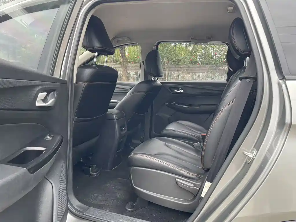 Baojun 730 — миниатюра 6