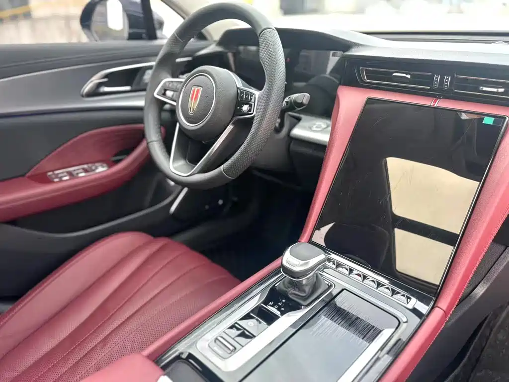 Hongqi Hongqi H5 — миниатюра 6