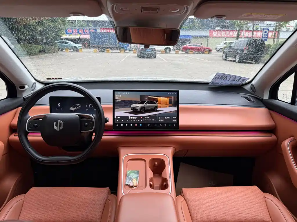 Leapmotor Leapmotor C10 — миниатюра 11