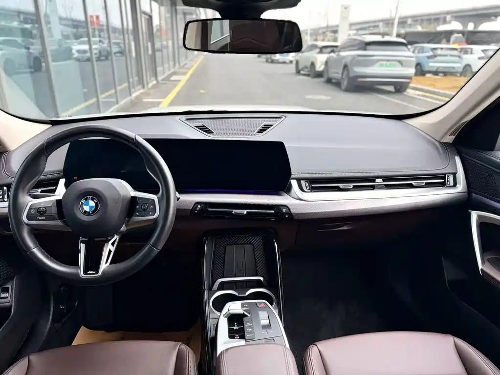 BMW X1 — миниатюра 4