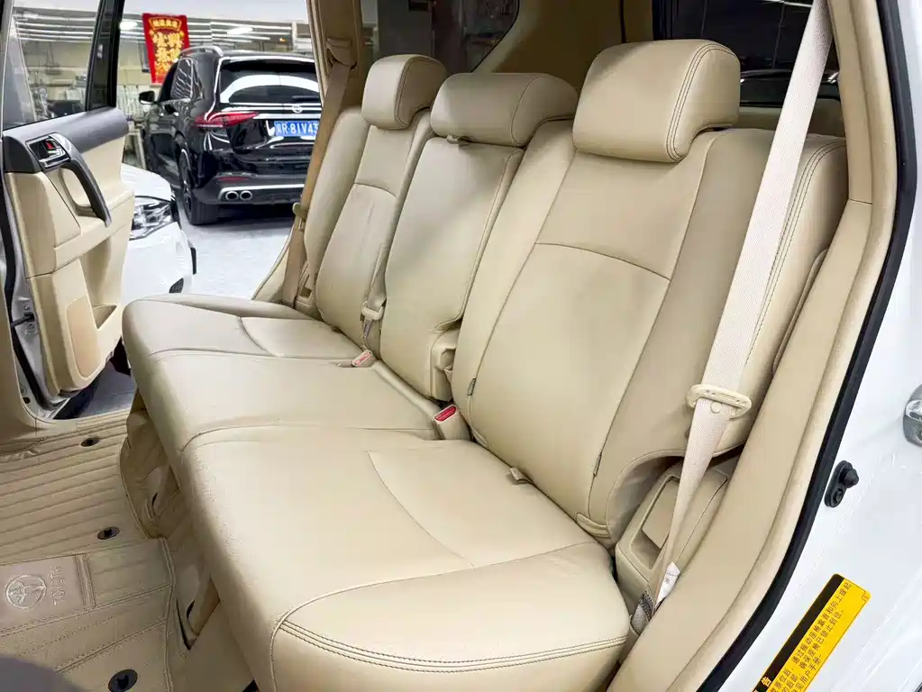 Toyota Prado — миниатюра 18