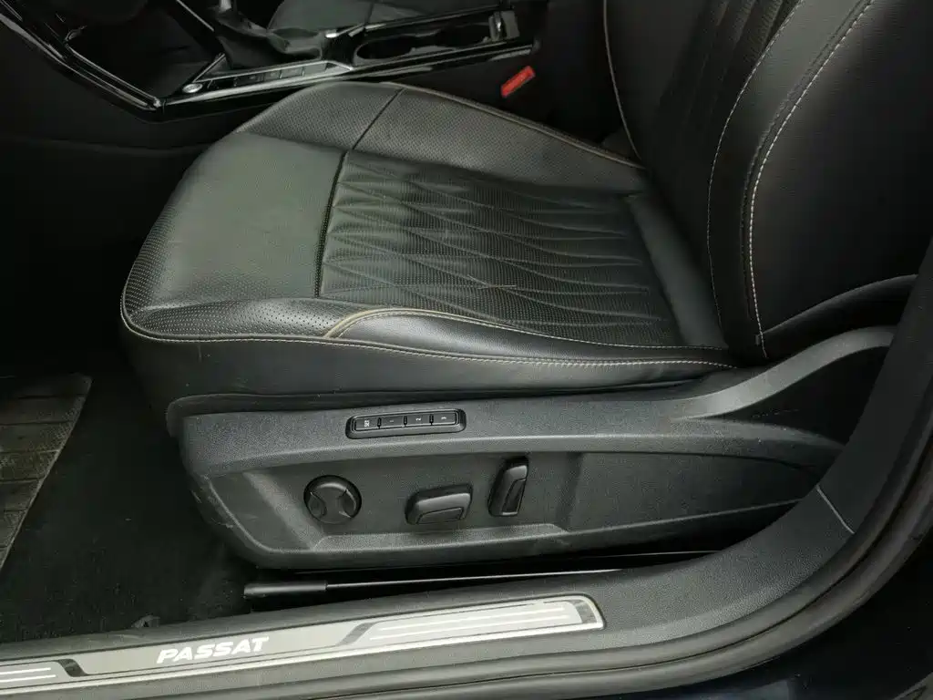 Volkswagen Passat — миниатюра 20
