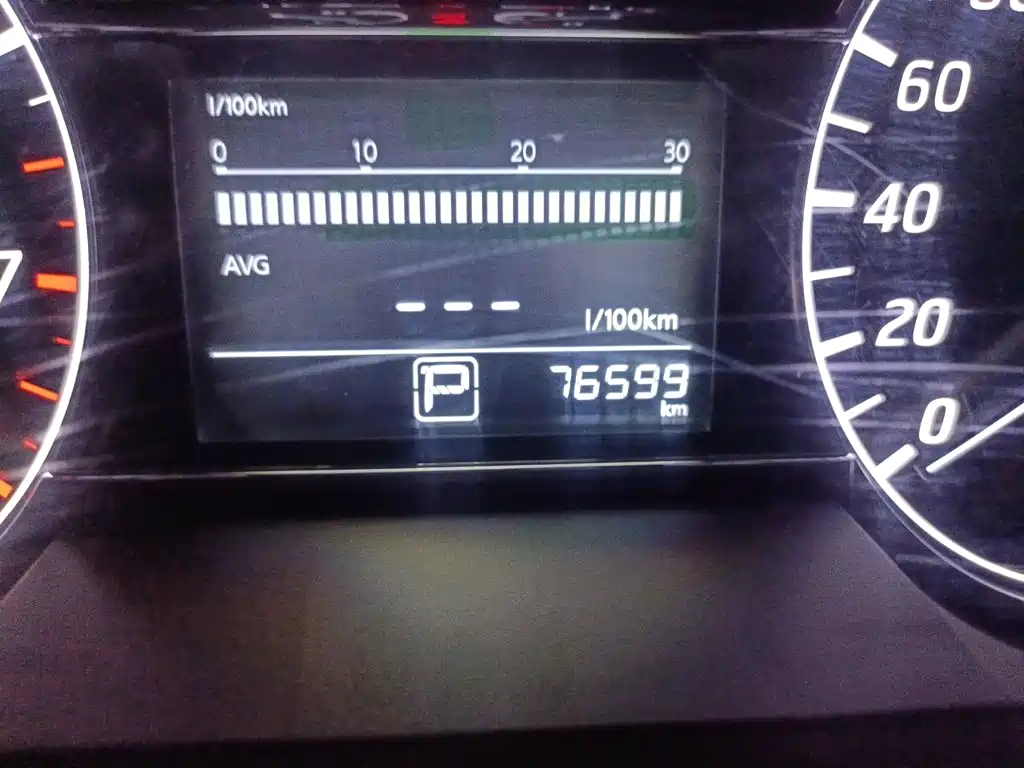 Nissan Tiida — миниатюра 13