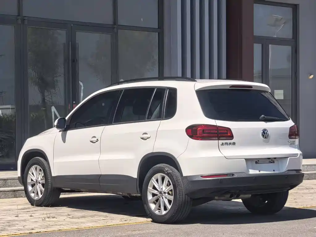 Volkswagen Tiguan — миниатюра 9