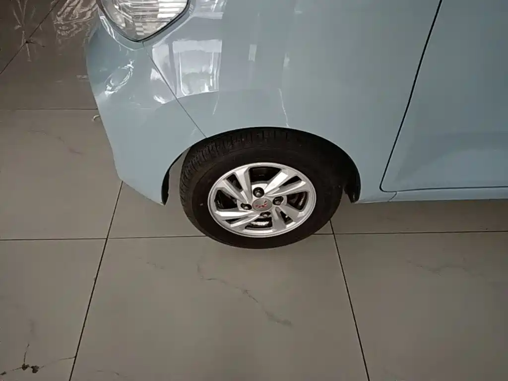 Wuling MINIEV — миниатюра 23