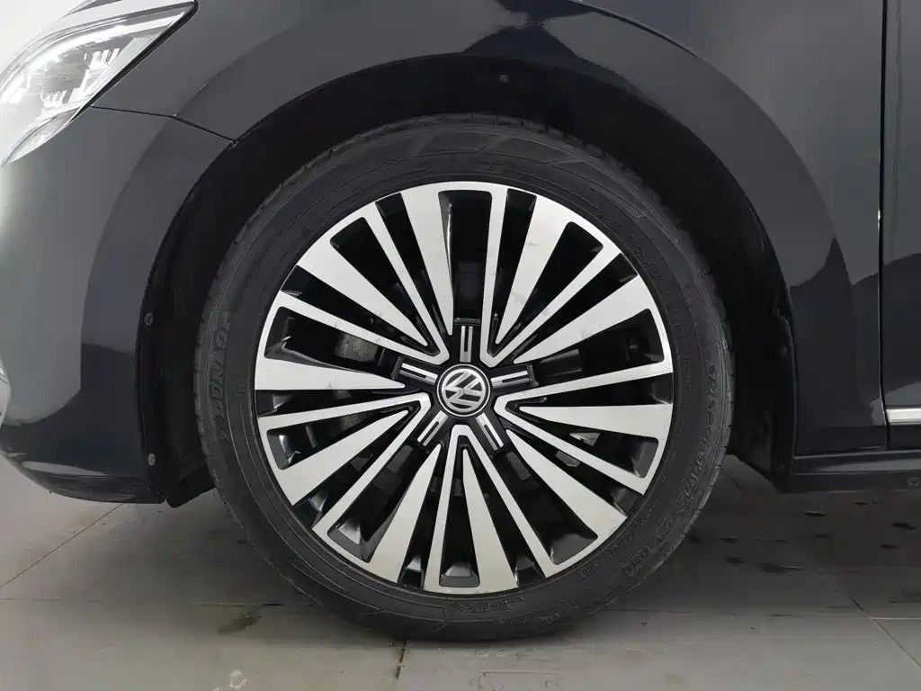 Volkswagen Passat — миниатюра 17