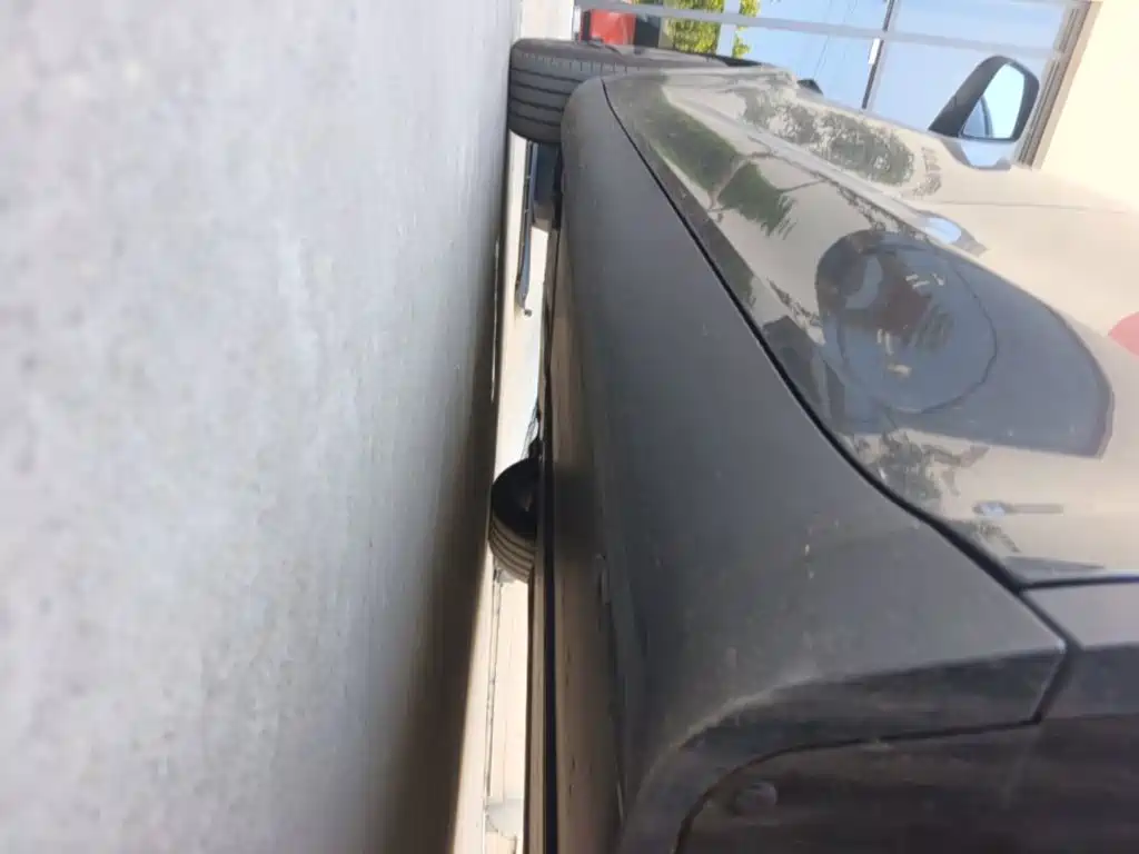 Tesla Model Y — миниатюра 22