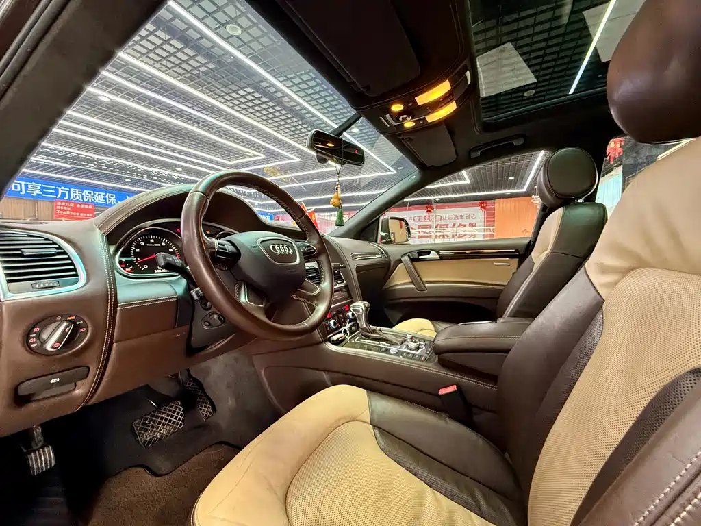 Audi Q7 — миниатюра 8