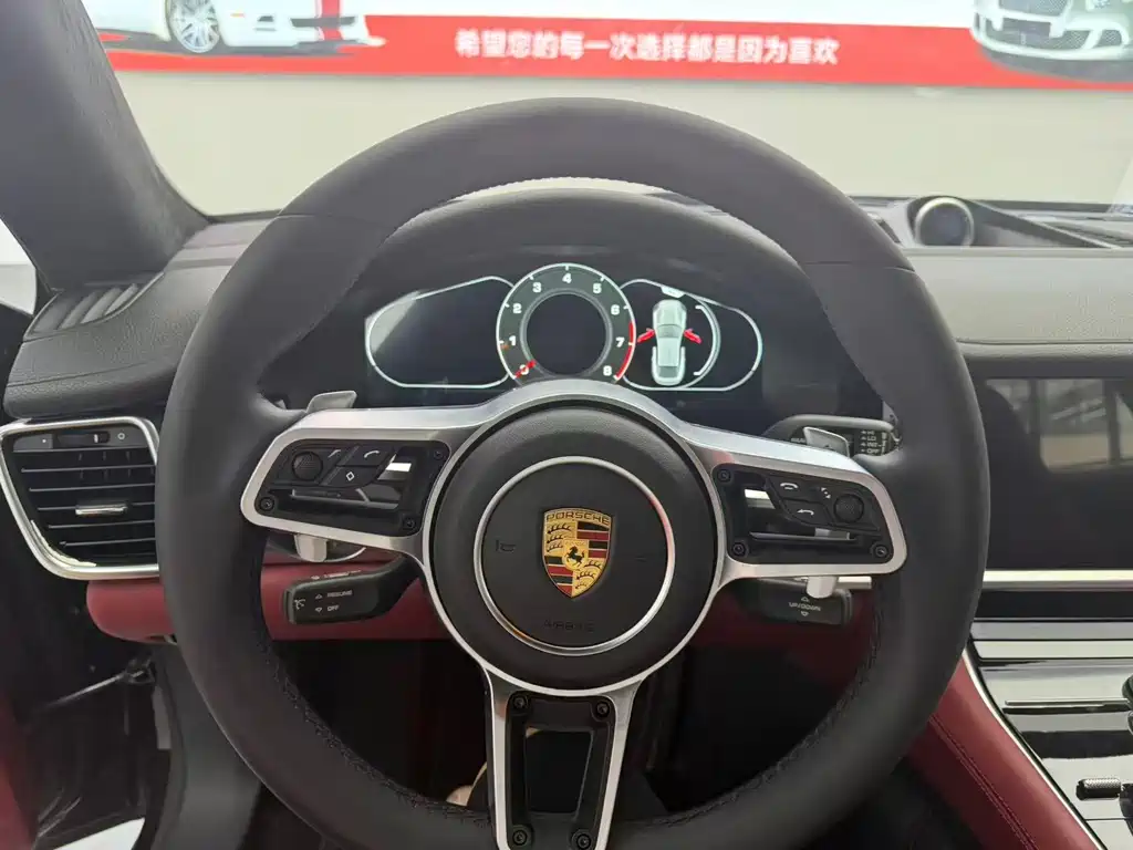 Porsche Panamera — миниатюра 6