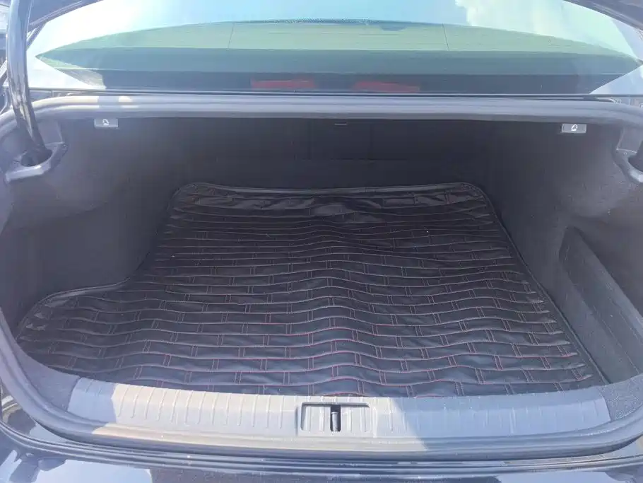 Volkswagen Magotan — миниатюра 4