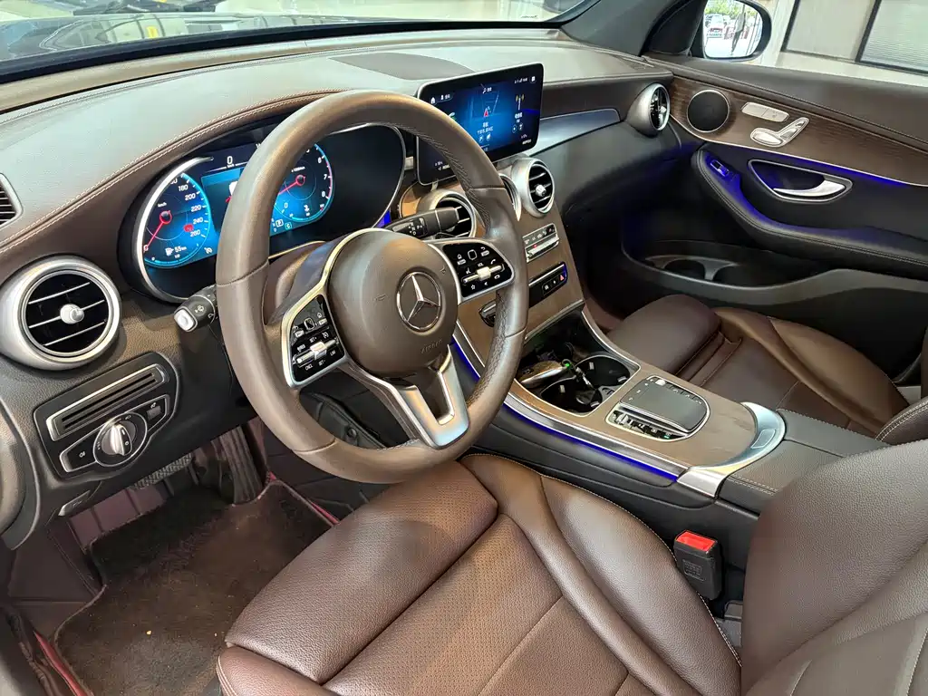 Mercedes-Benz GLC — миниатюра 7