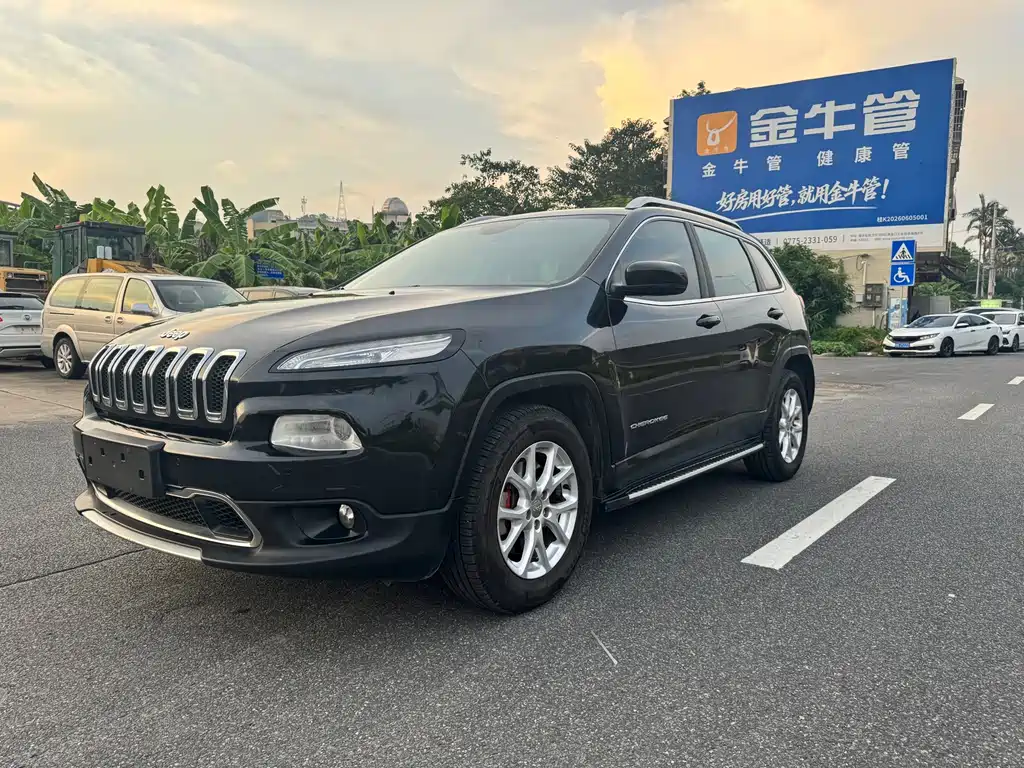 Jeep Cherokee