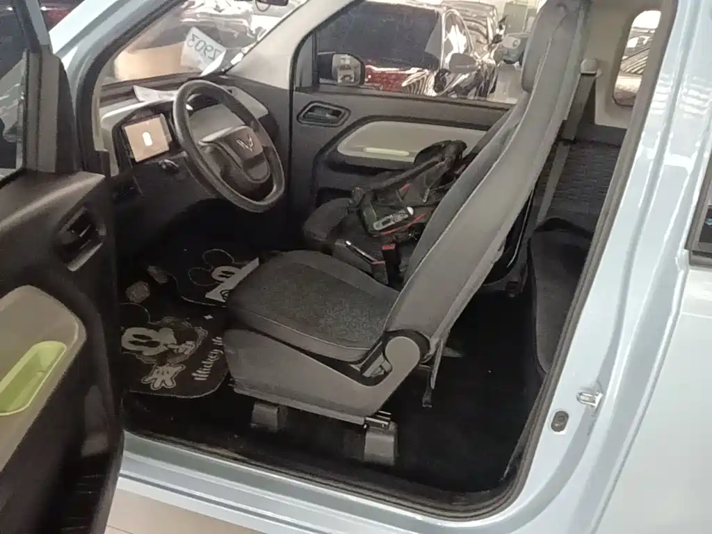 Wuling MINIEV — миниатюра 15