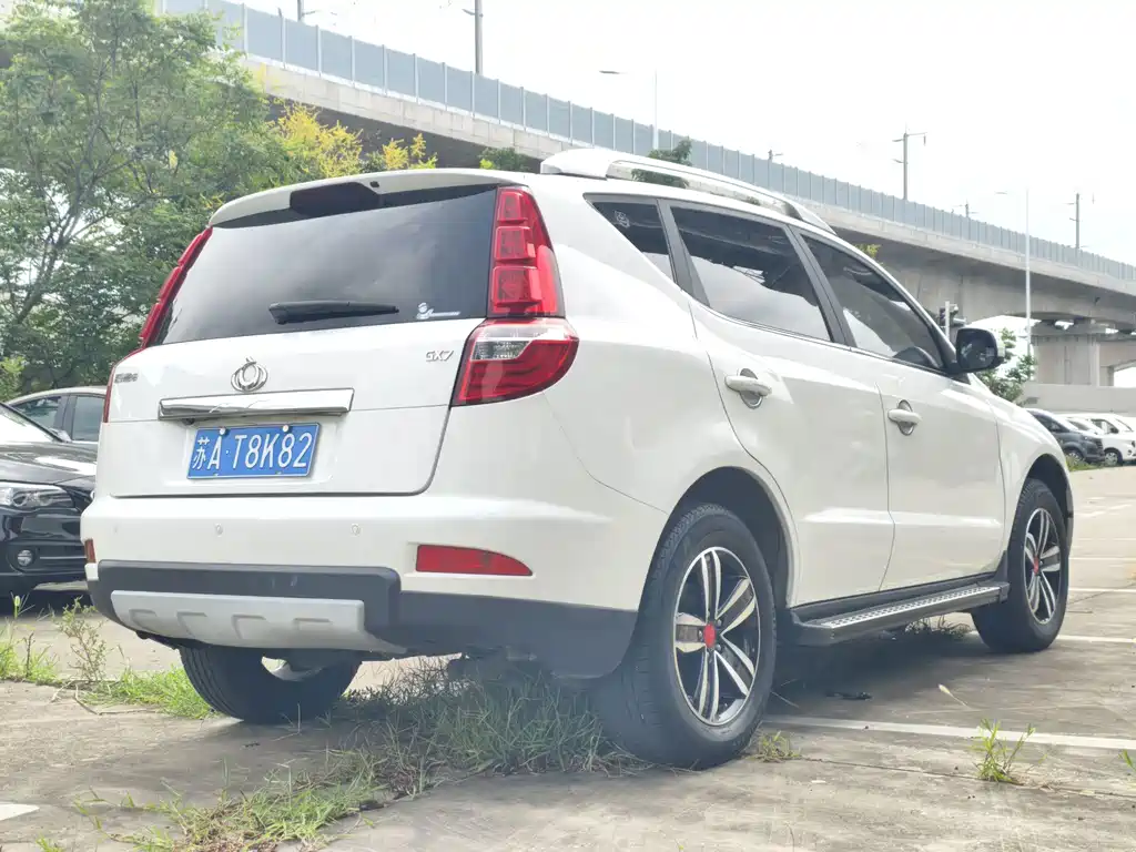 Geely GX7 — миниатюра 4