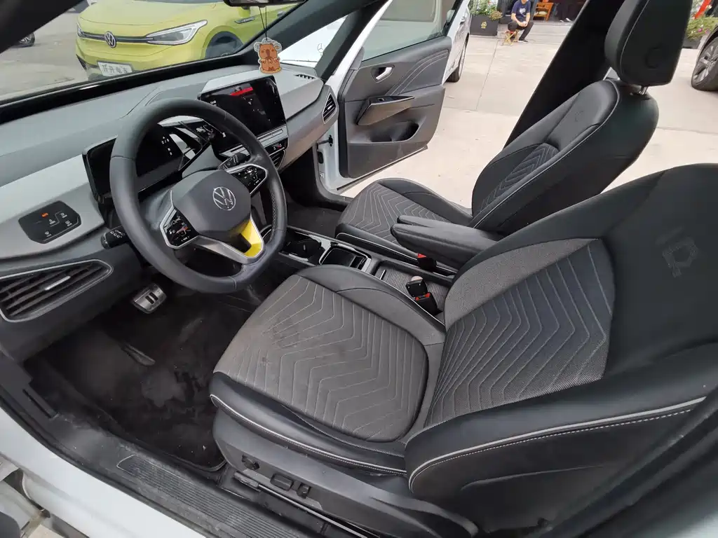 Volkswagen ID.3 — миниатюра 11