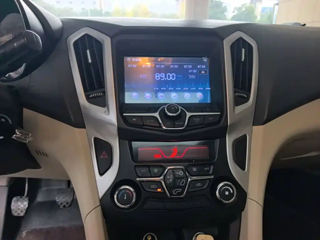 Chery Arrizo 7 — миниатюра 13