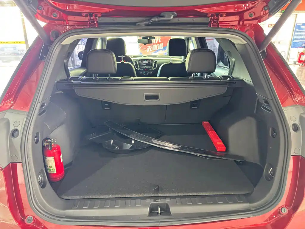 Chevrolet Equinox — миниатюра 22