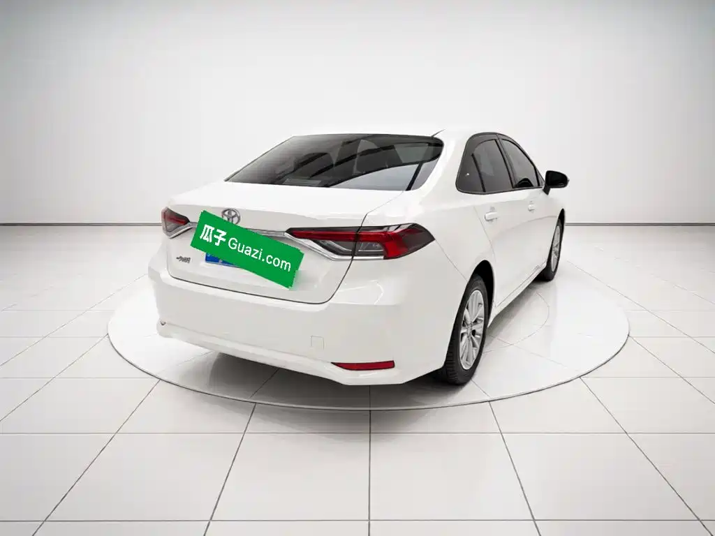 Toyota Corolla — миниатюра 6