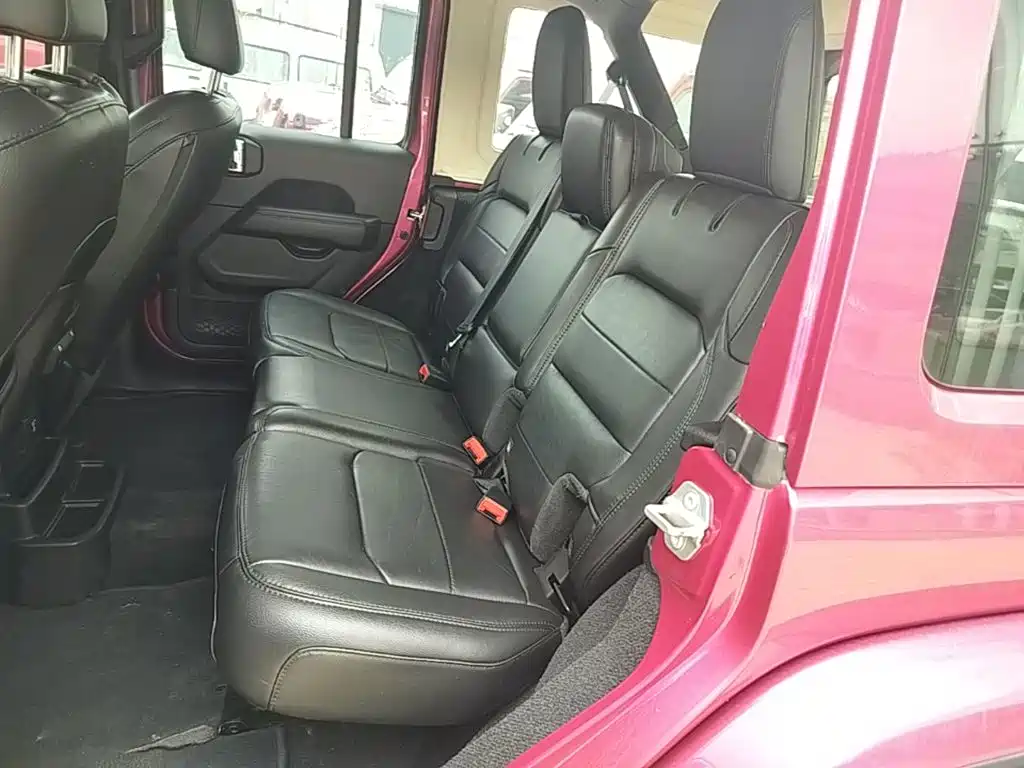 Jeep Wrangler — миниатюра 17
