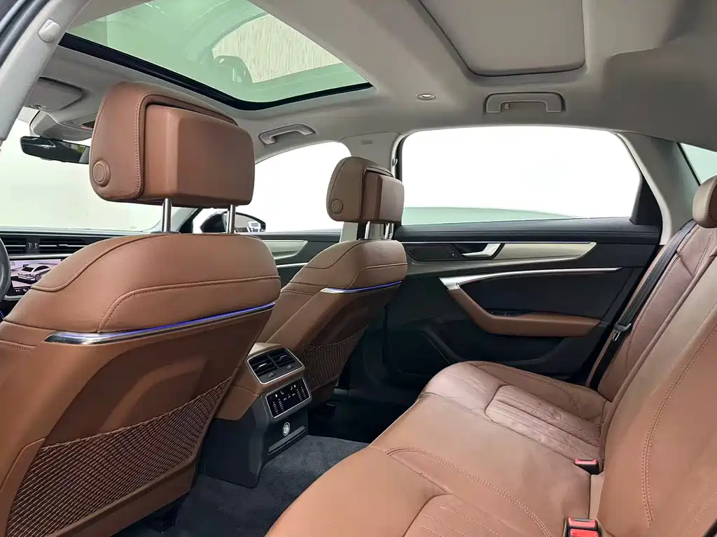 Audi A6L — миниатюра 18