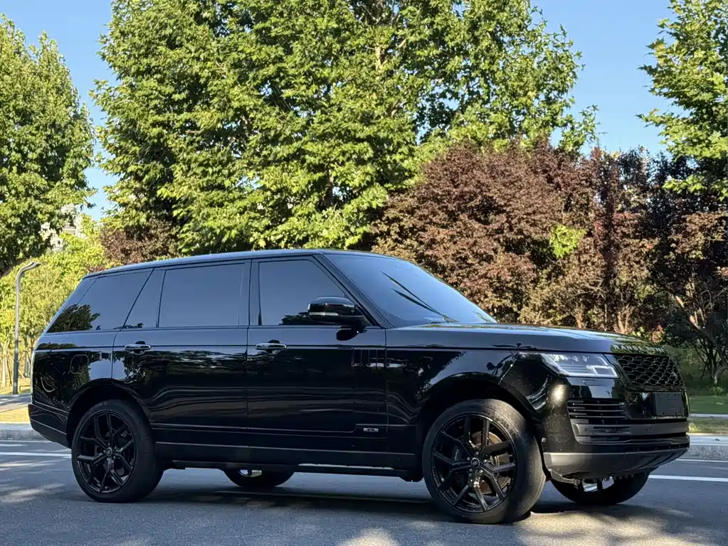 Land Rover Range Rover — миниатюра 3