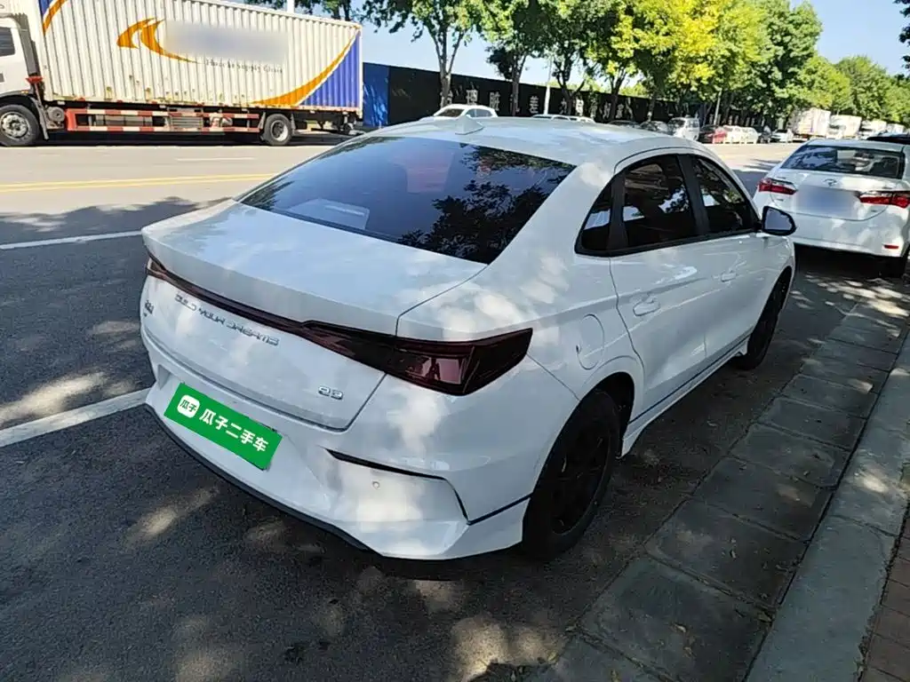 BYD e3 — миниатюра 7