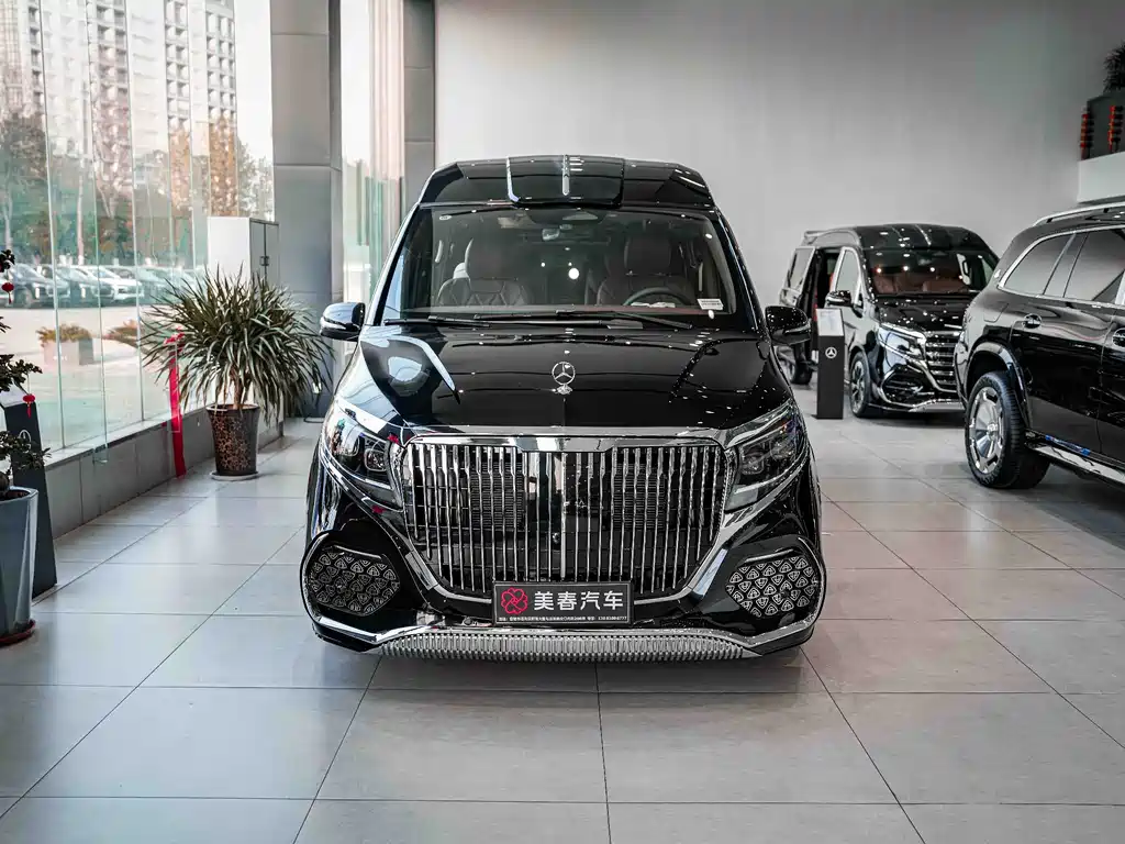 Mercedes-Benz V-Class V 2024 V 300 L Luxury