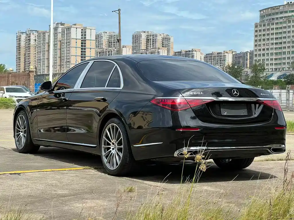 Mercedes-Benz S-Class — миниатюра 9