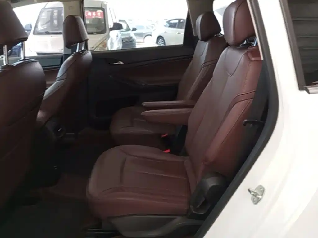 Buick GL6 — миниатюра 17