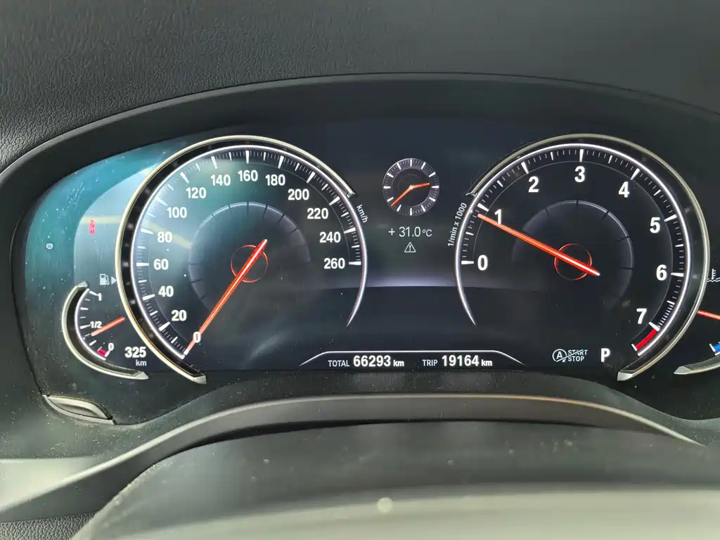 BMW X3 — миниатюра 11