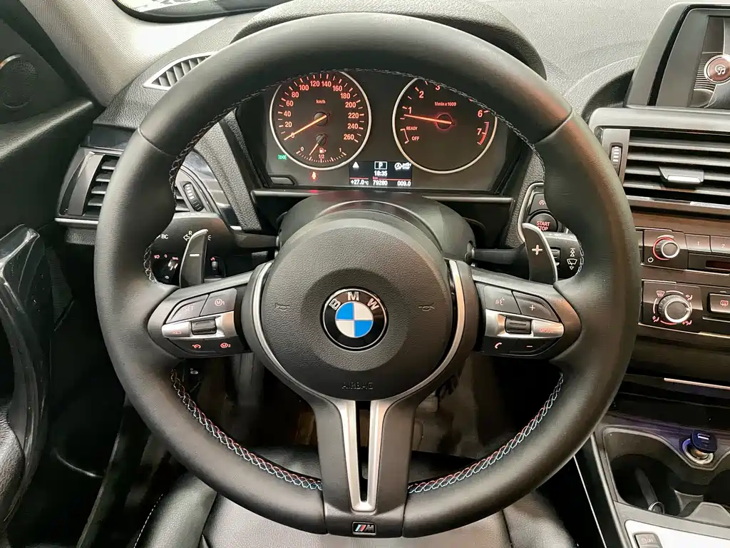 BMW 1 Series (Import) — миниатюра 13