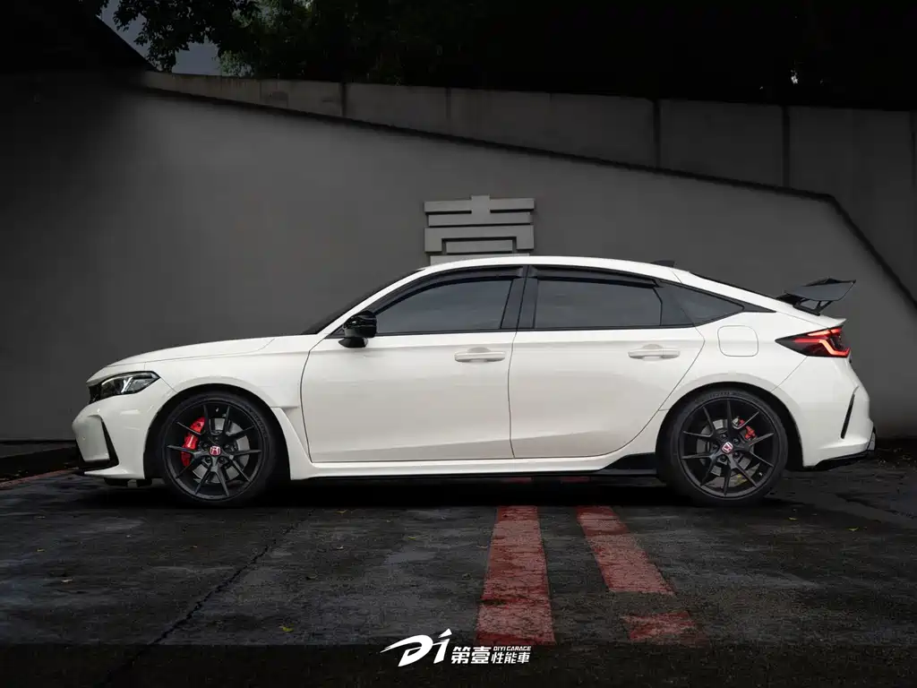 Honda Civic (Import) — миниатюра 2