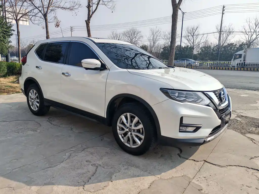 NISSAN QIJUN