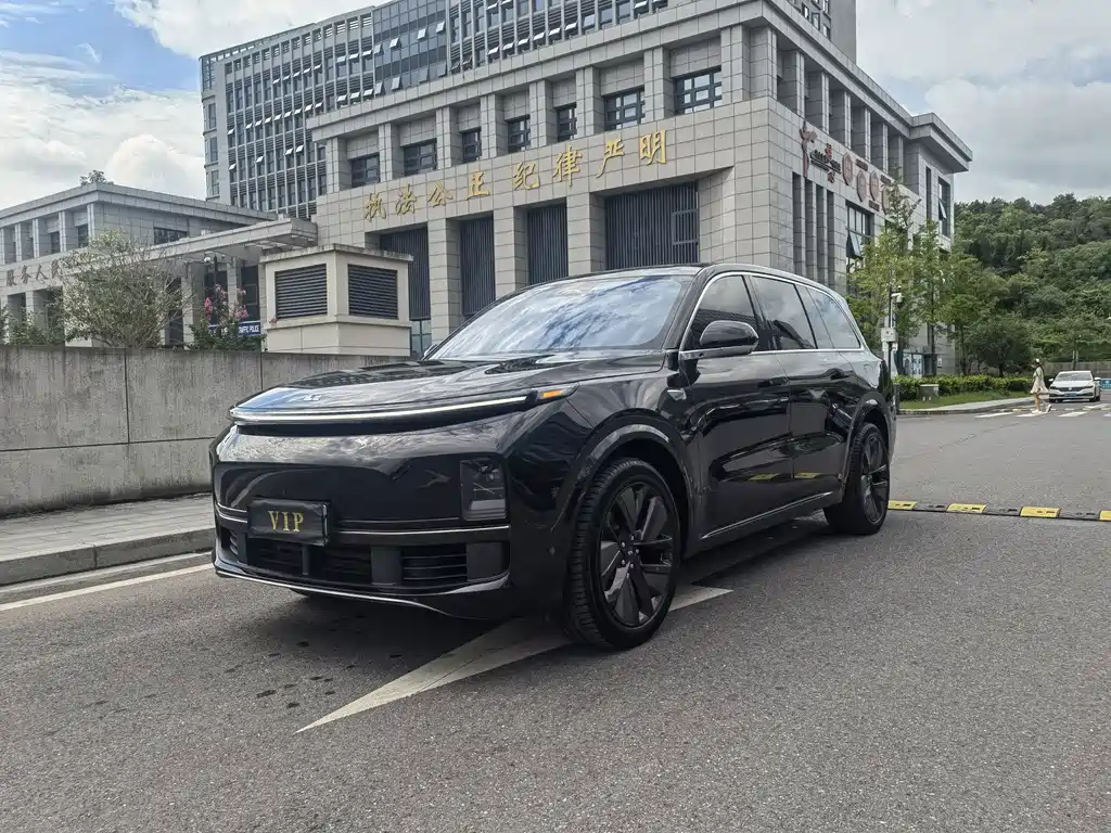 Li Auto Li L9 — миниатюра 2
