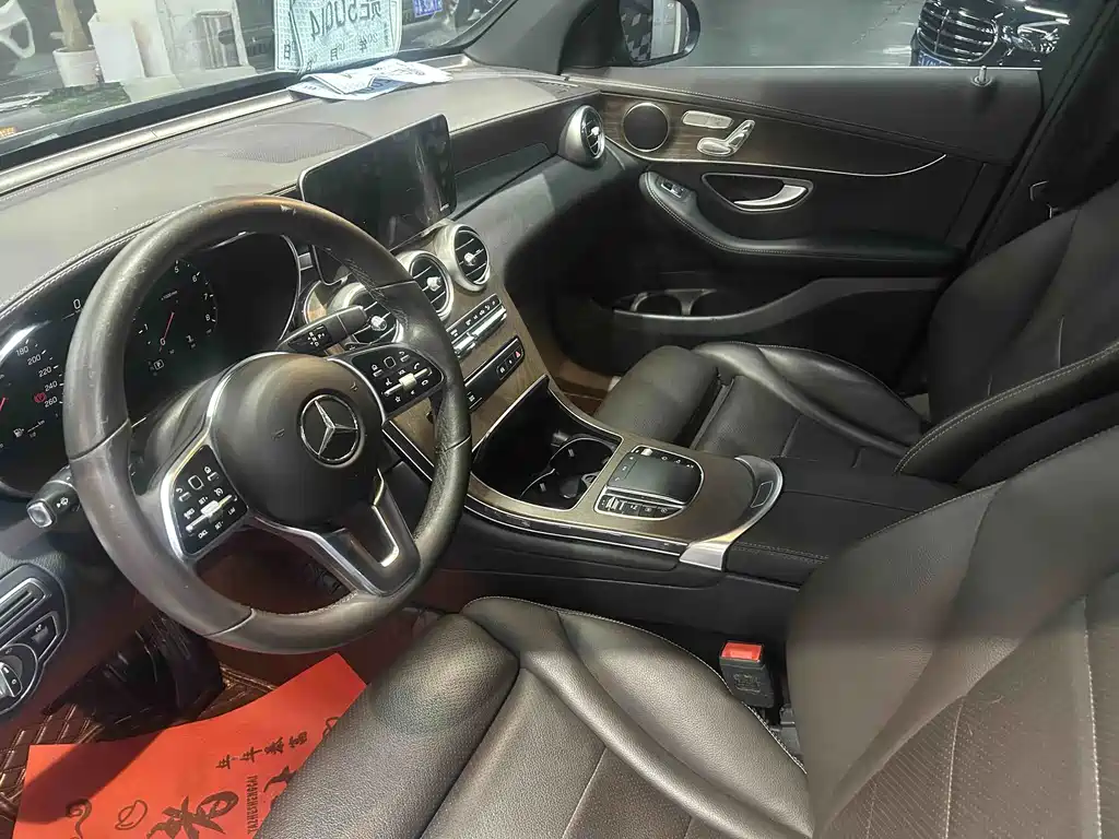 Mercedes-Benz GLC — миниатюра 4