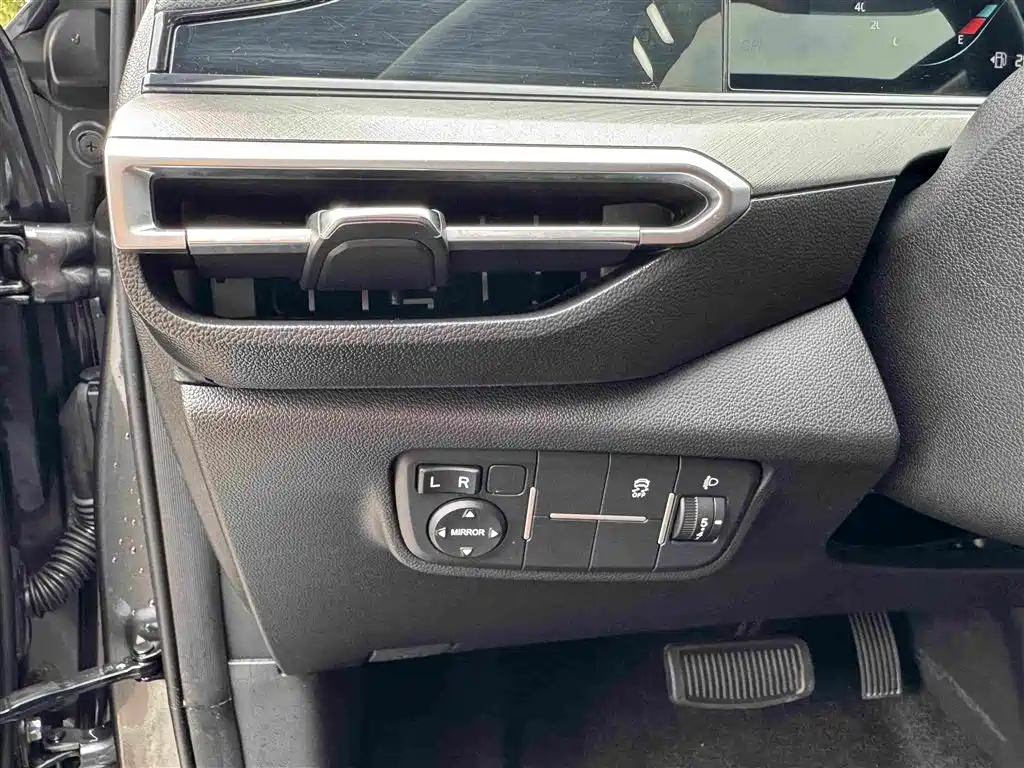 Changan Eado — миниатюра 26