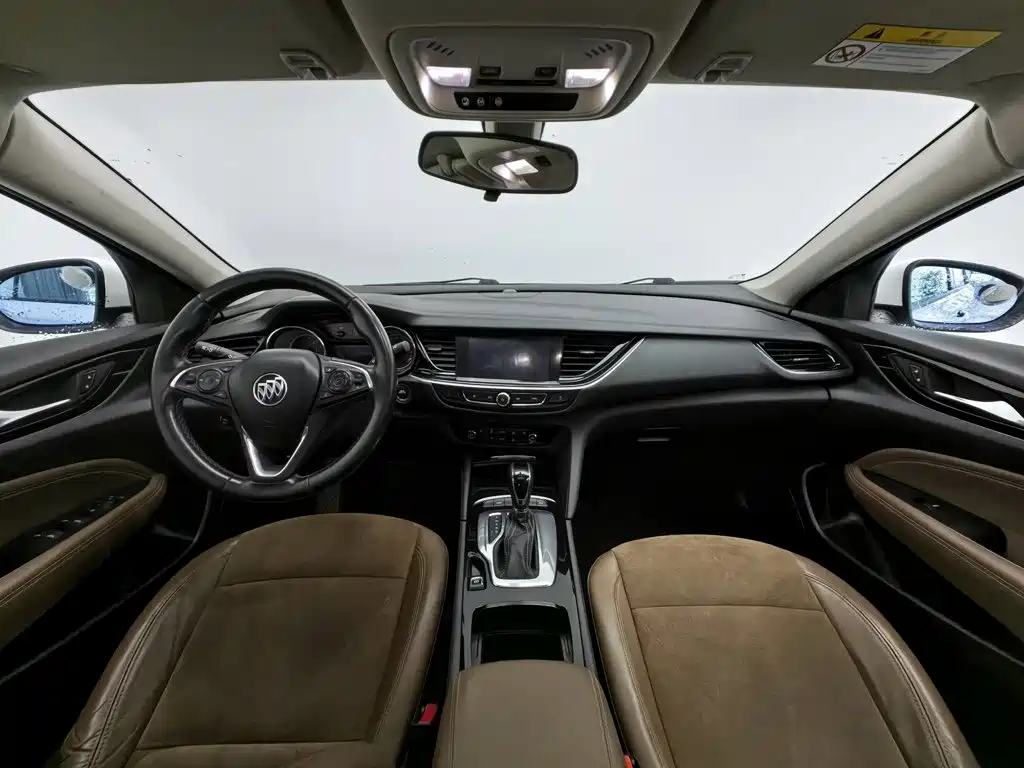 Buick Regal — миниатюра 5