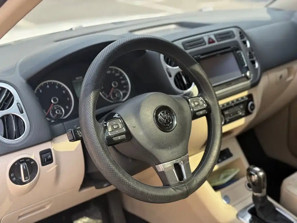Volkswagen Tiguan 2013 2.0TSI AT Flagship