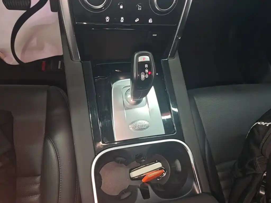 Land Rover Discovery Sport — миниатюра 14
