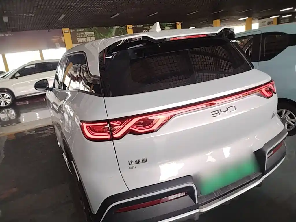 BYD Yuan UP — миниатюра 5