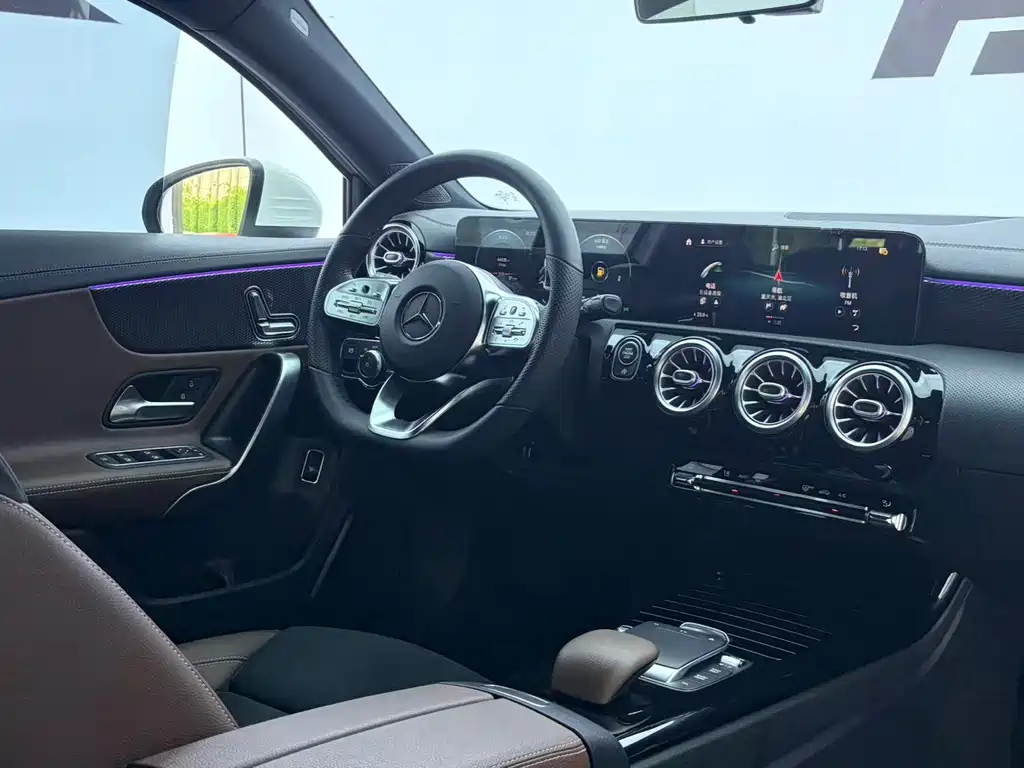 Mercedes-Benz A-Class — миниатюра 20