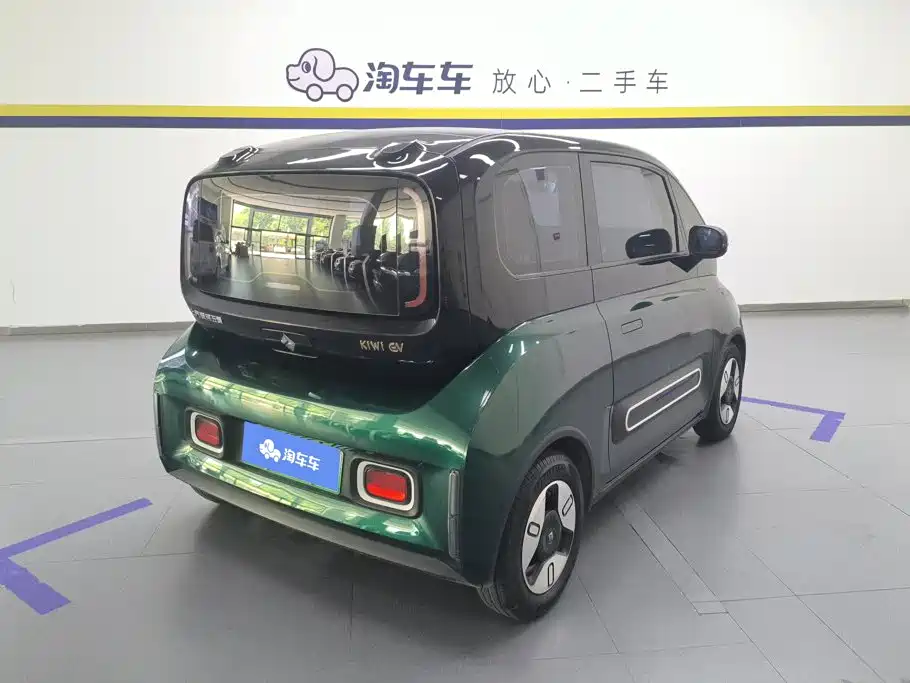 Baojun KiWi EV — миниатюра 3