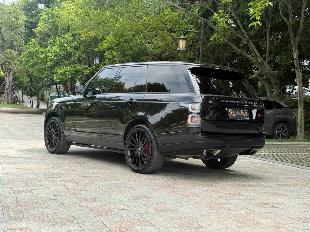Land Rover Range Rover — миниатюра 5