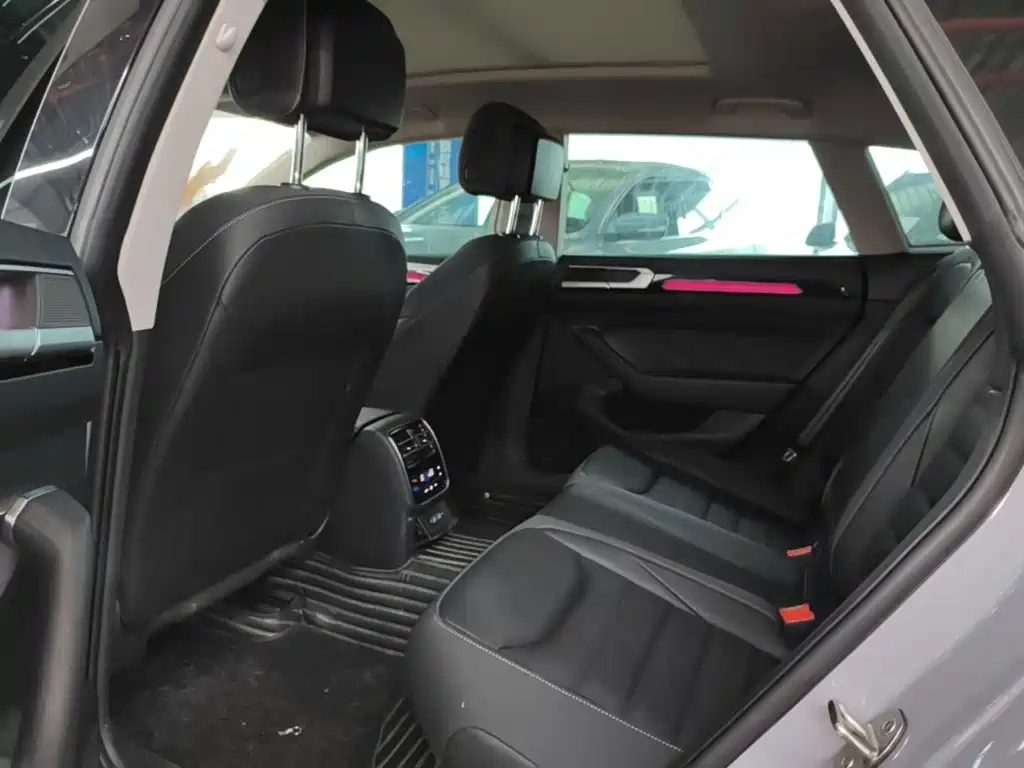 Volkswagen CC — миниатюра 17